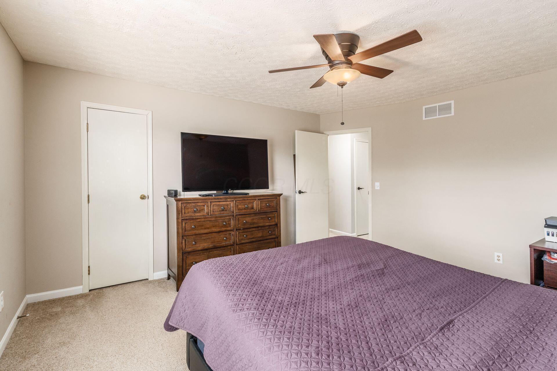 2777 Toms Trace Court, Hilliard, Ohio image 24