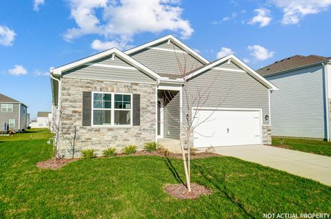 Tiny photo for 128 Vine Grove Drive, Circleville, OH 43113 (MLS # 226002666)