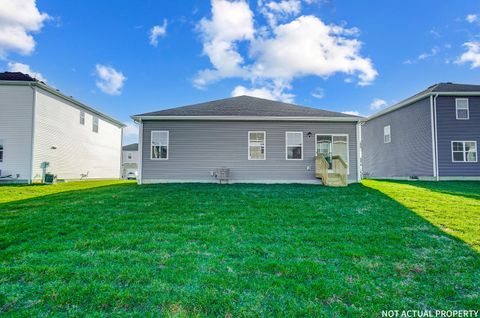 Tiny photo for 128 Vine Grove Drive, Circleville, OH 43113 (MLS # 226002666)