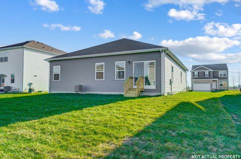 Tiny photo for 128 Vine Grove Drive, Circleville, OH 43113 (MLS # 226002666)
