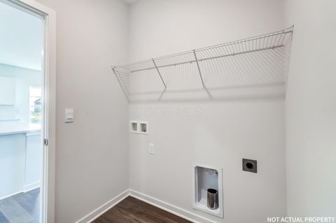 Tiny photo for 128 Vine Grove Drive, Circleville, OH 43113 (MLS # 226002666)