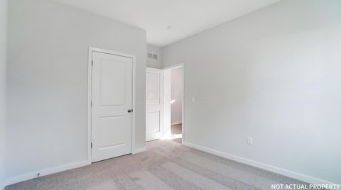 Tiny photo for 128 Vine Grove Drive, Circleville, OH 43113 (MLS # 226002666)