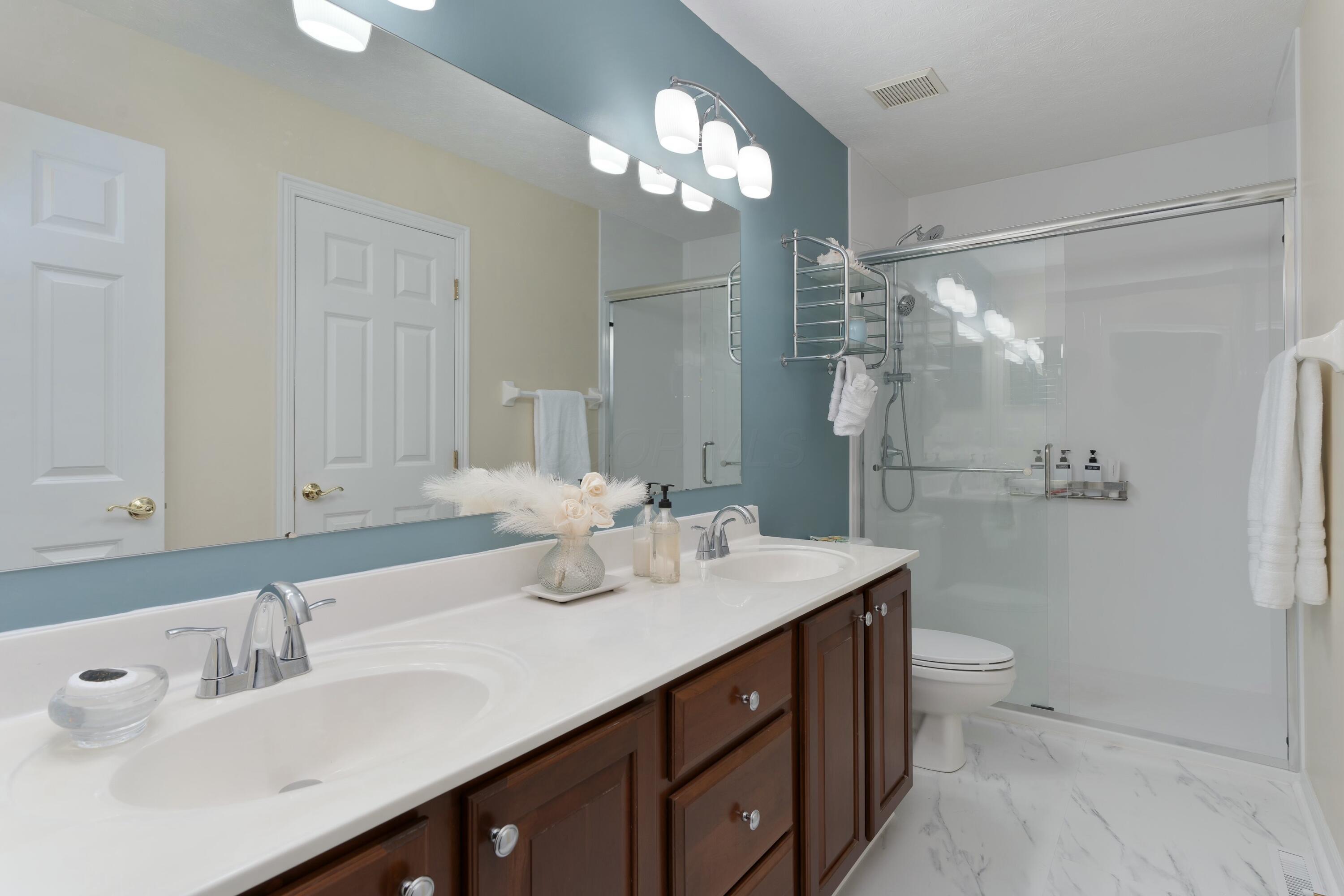 2232 Birch Bark Trail, Grove City, Ohio image 33
