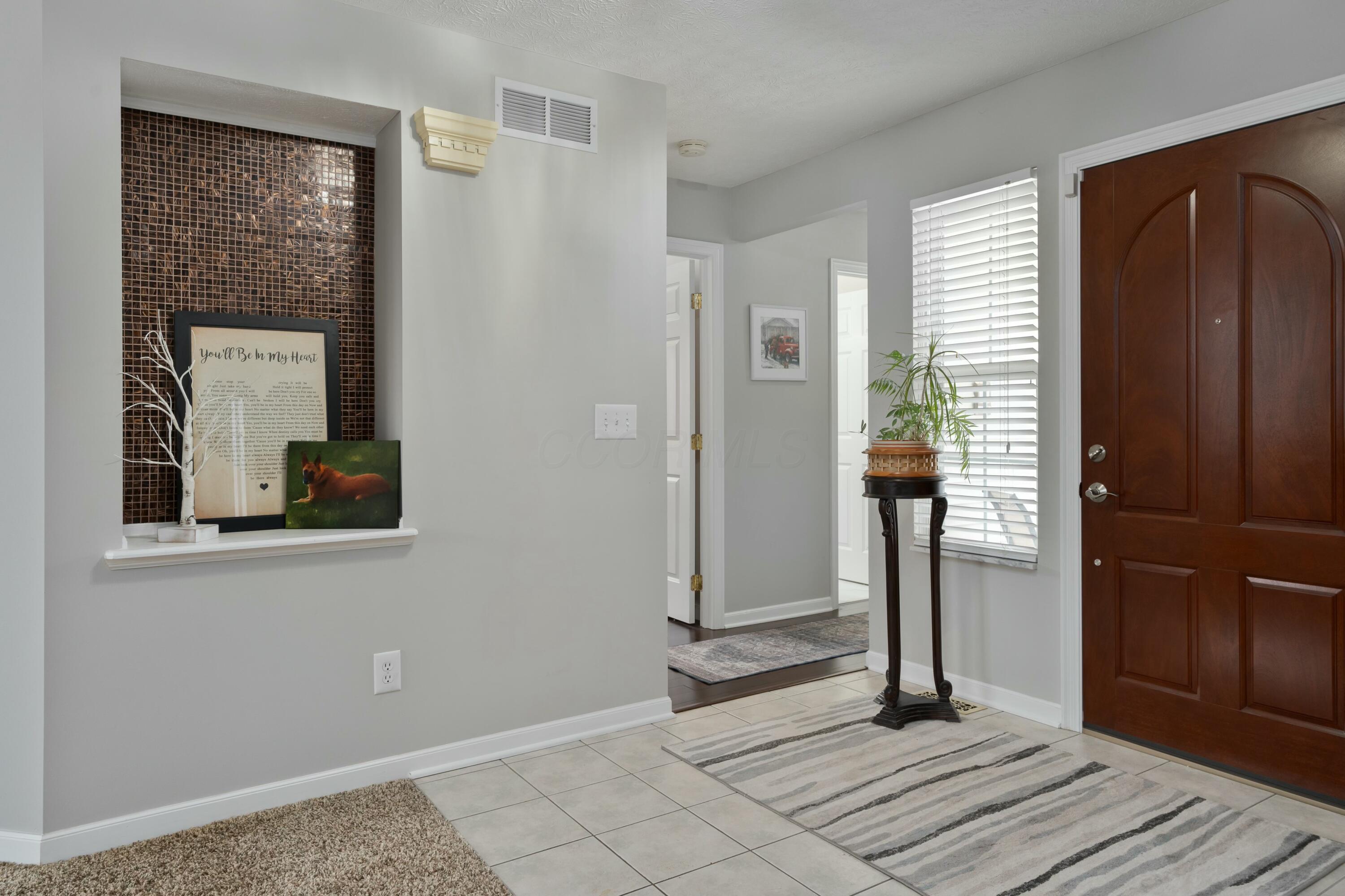 2232 Birch Bark Trail, Grove City, Ohio image 27