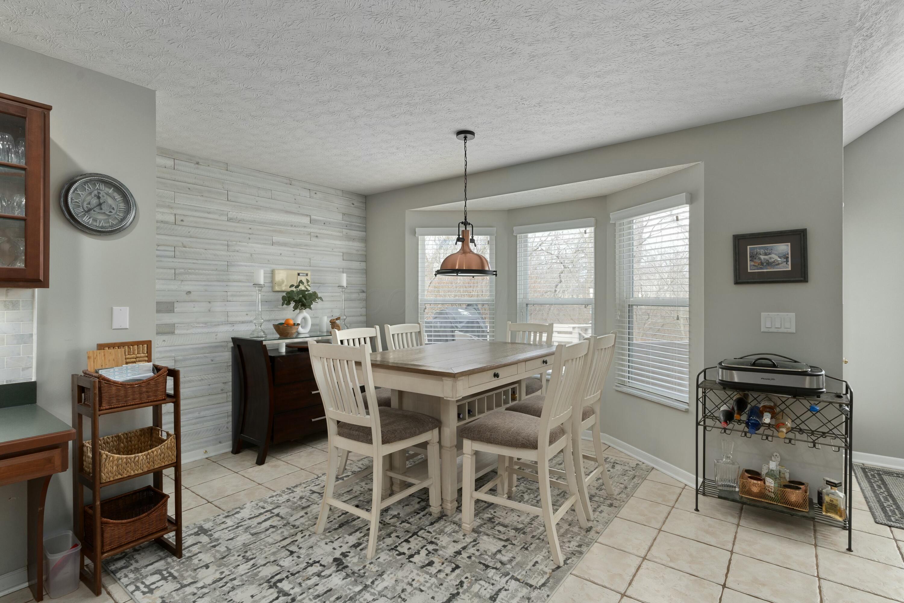 2232 Birch Bark Trail, Grove City, Ohio image 17