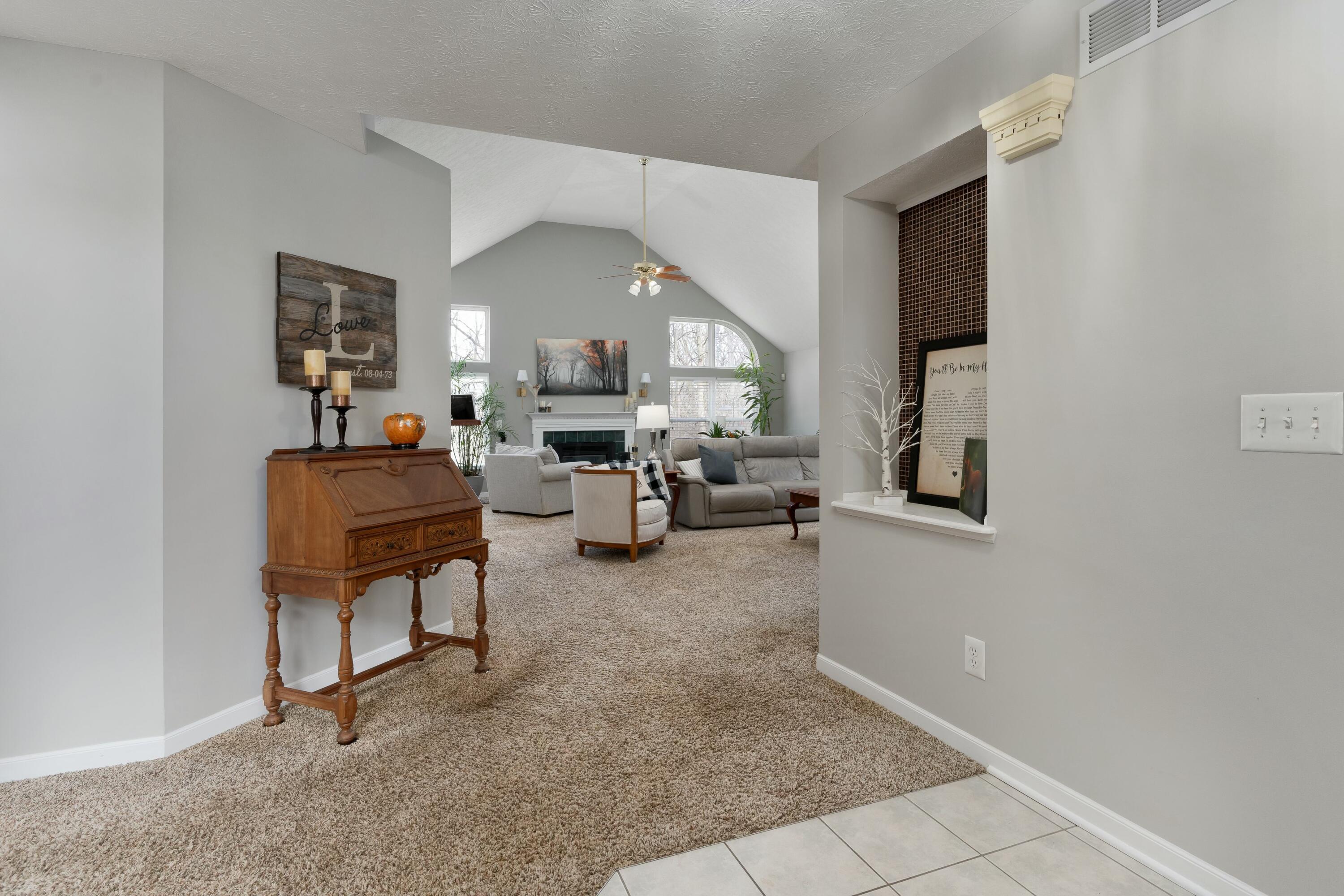 2232 Birch Bark Trail, Grove City, Ohio image 4