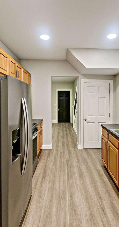 Tiny photo for 800 Carpenter Street, Columbus, OH 43206 (MLS # 225046221)