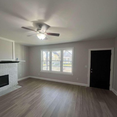 Tiny photo for 800 Carpenter Street, Columbus, OH 43206 (MLS # 225046221)