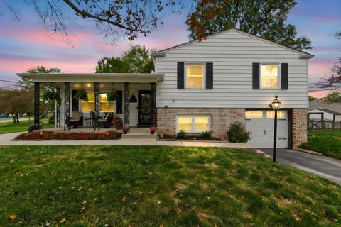 Photo of 6535 Red Fox Road, Reynoldsburg, OH 43068 (MLS # 225040531) Photo of 6535 Red Fox Road, Reynoldsburg, OH 43068 (MLS # 225040531)