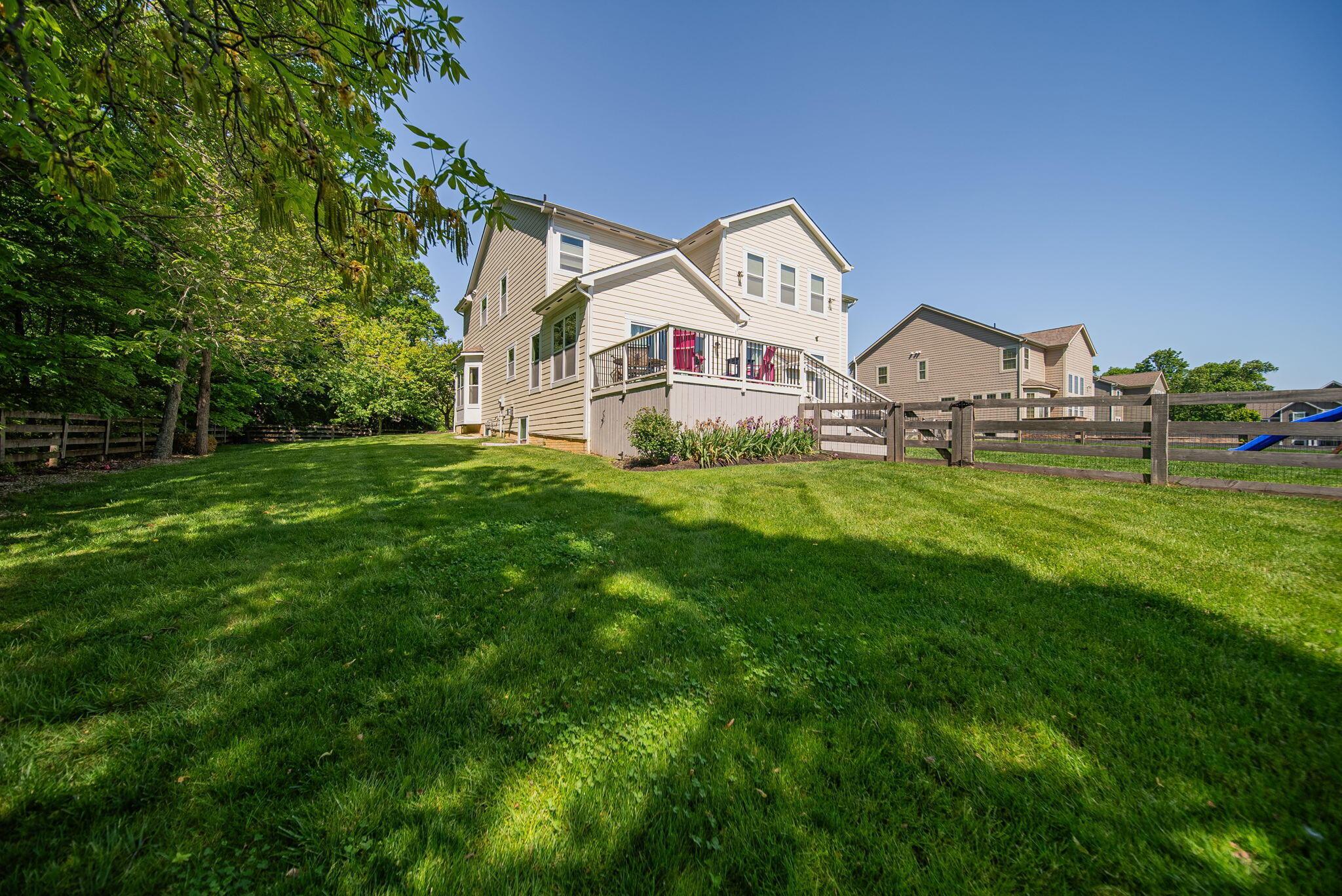 6737 Gray Granite Lane