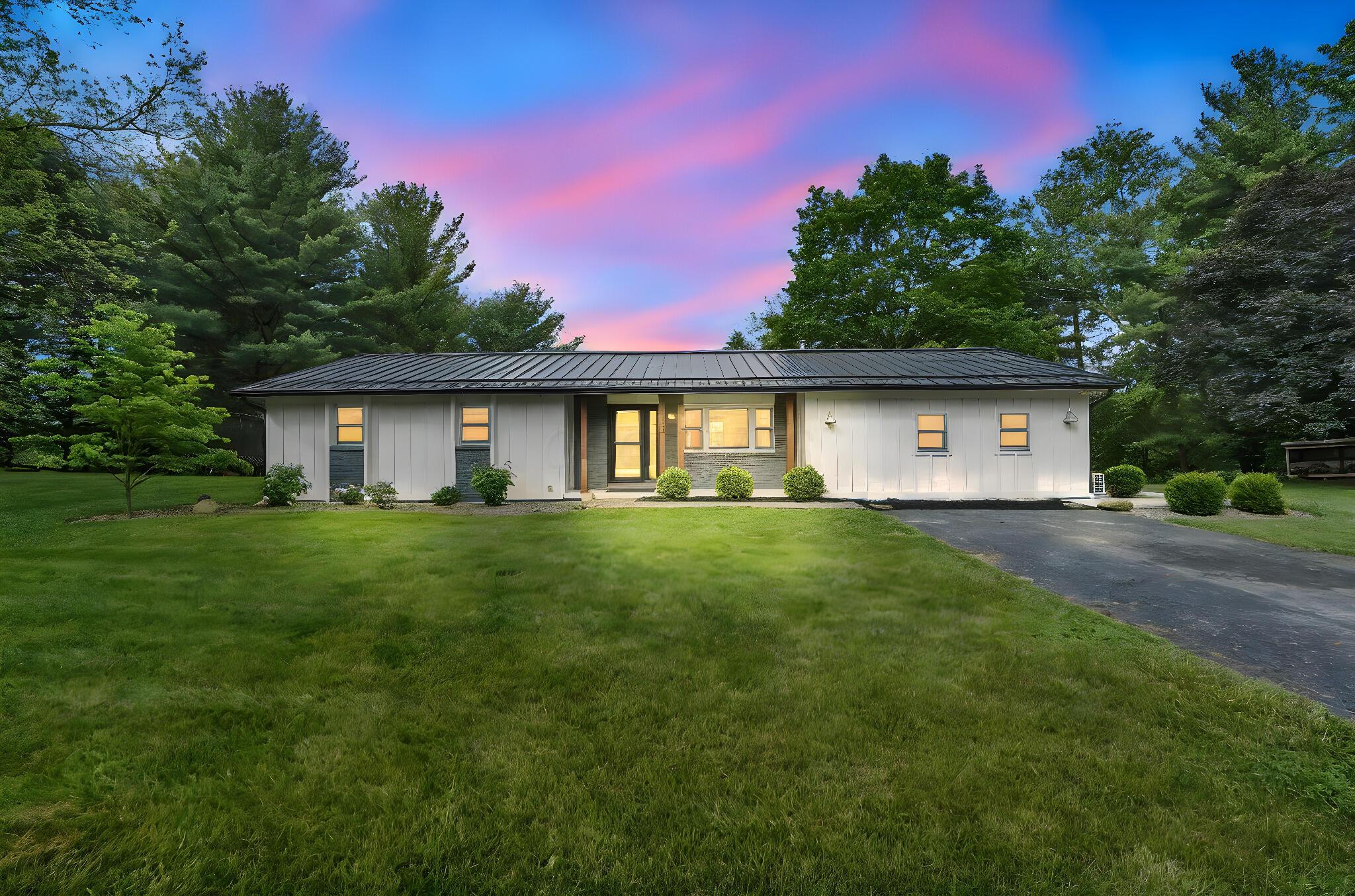 3924 Headleys Mill Road, Pataskala, Ohio image 2