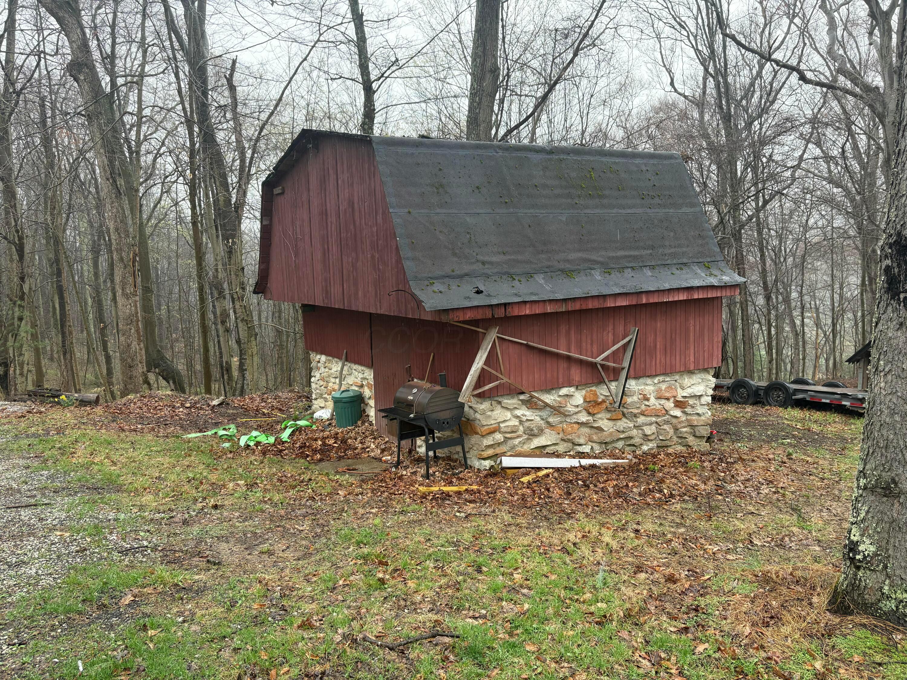 4450 Chicken Coop Hill Road, Sugar Grove, Ohio image 4
