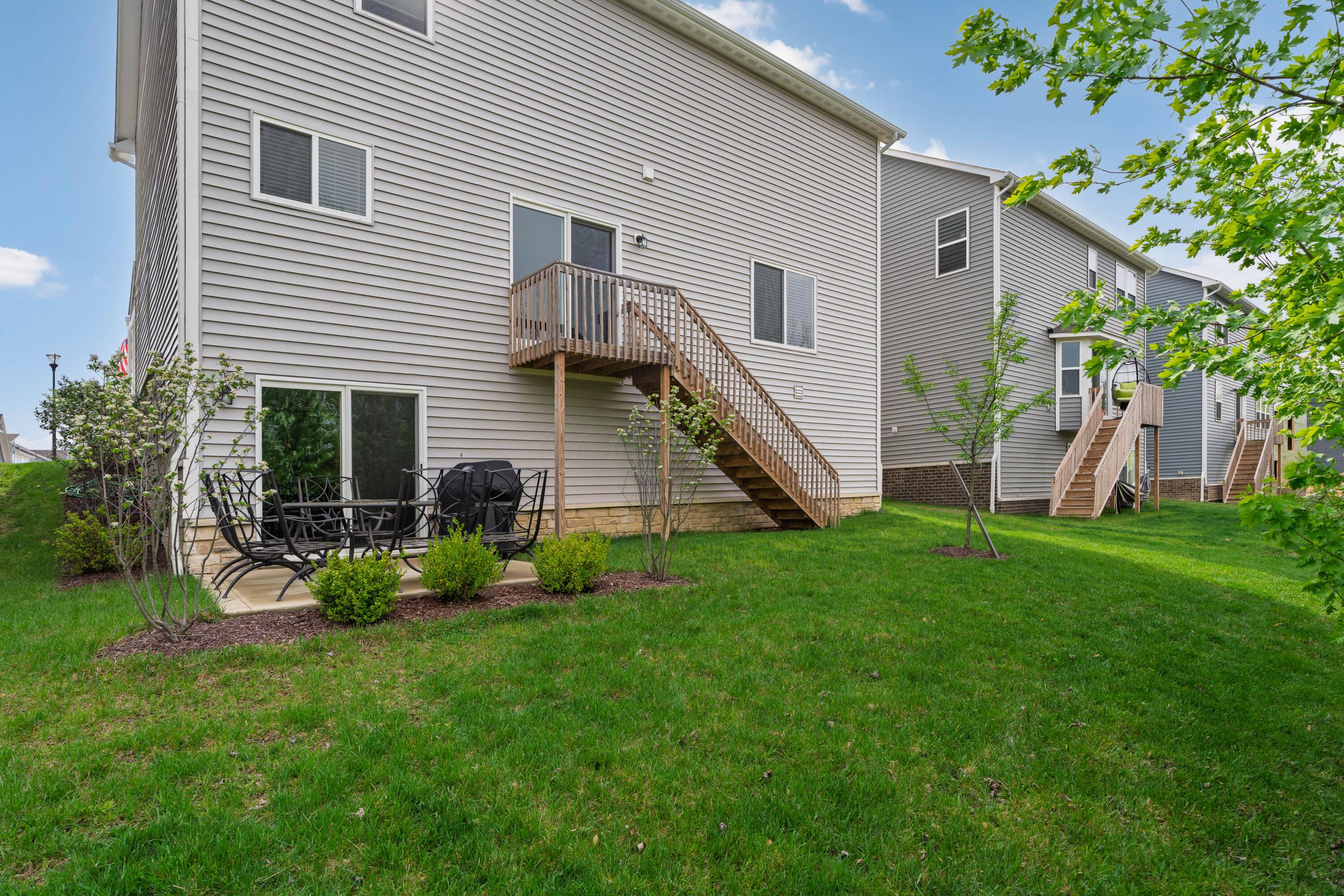 6279 Honey Farm Way, Grove City, Ohio image 36