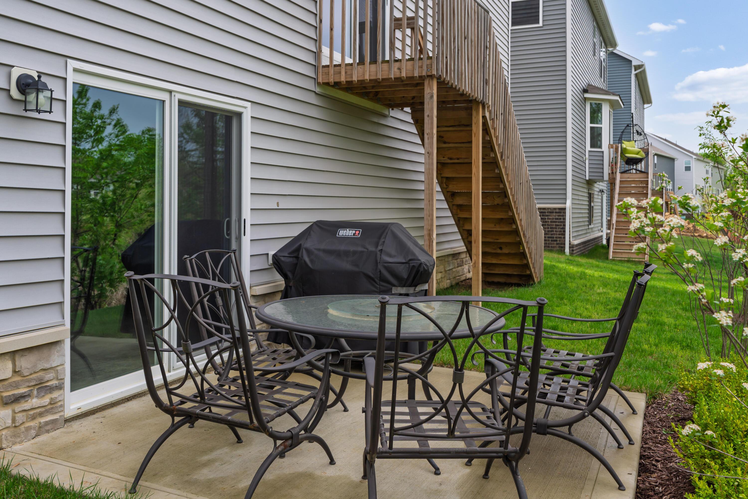 6279 Honey Farm Way, Grove City, Ohio image 33