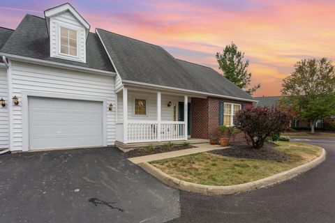 Photo of 676 Norfolk Court, Johnstown, OH 43031 (MLS # 225034120)