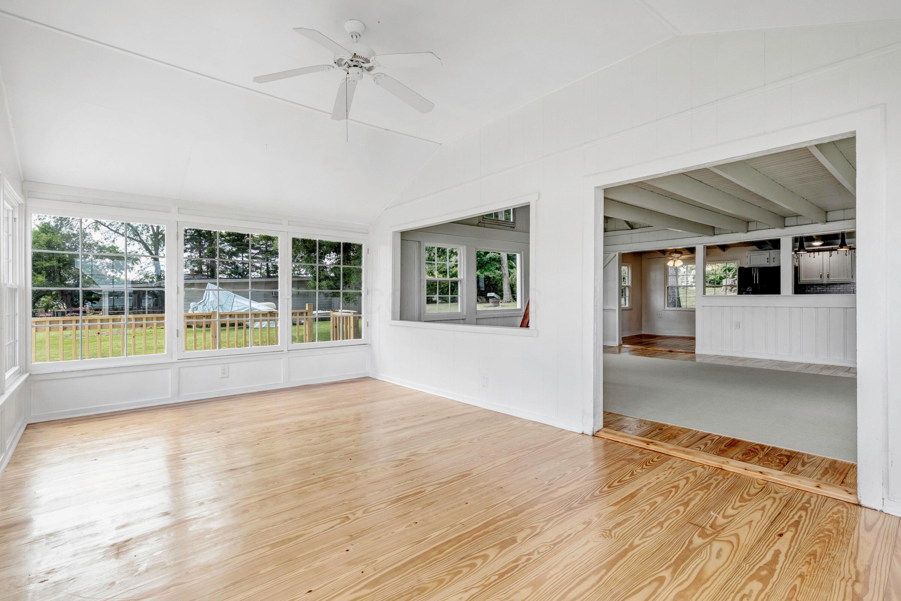 13384 Orchard Island, Millersport, Ohio image 16