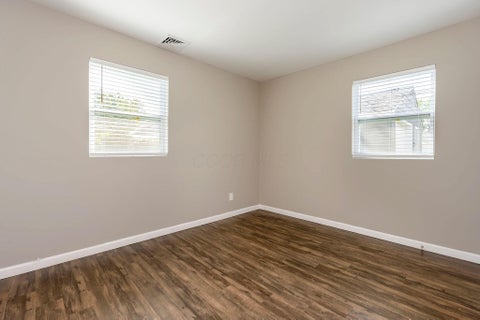 Tiny photo for 4379 Saint Margaret Lane, Whitehall, OH 43213 (MLS # 226039041)