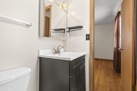 Tiny photo for 1705 Ivyhill Loop S, Columbus, OH 43229 (MLS # 225045803)