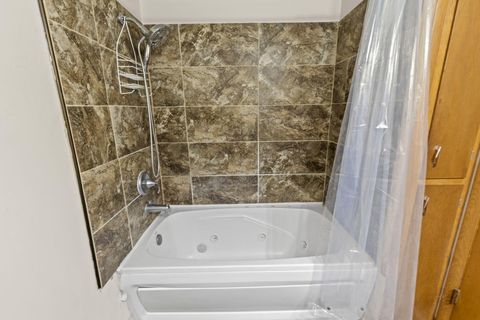 Tiny photo for 1705 Ivyhill Loop S, Columbus, OH 43229 (MLS # 225045803)