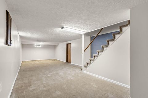 Tiny photo for 1705 Ivyhill Loop S, Columbus, OH 43229 (MLS # 225045803)