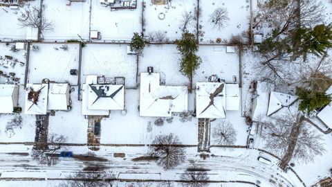 Tiny photo for 1705 Ivyhill Loop S, Columbus, OH 43229 (MLS # 225045803)