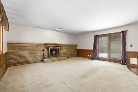 Tiny photo for 1705 Ivyhill Loop S, Columbus, OH 43229 (MLS # 225045803)