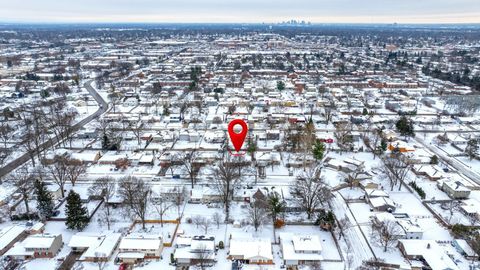 Tiny photo for 1705 Ivyhill Loop S, Columbus, OH 43229 (MLS # 225045803)