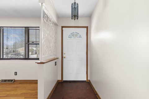 Tiny photo for 1705 Ivyhill Loop S, Columbus, OH 43229 (MLS # 225045803)