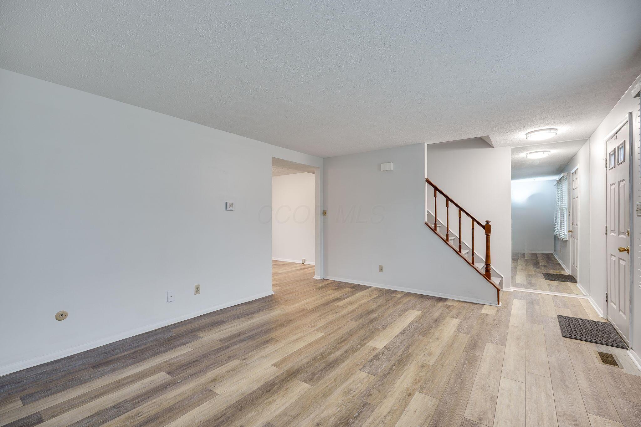 3034 Colony Lane, Springfield, Ohio image 14