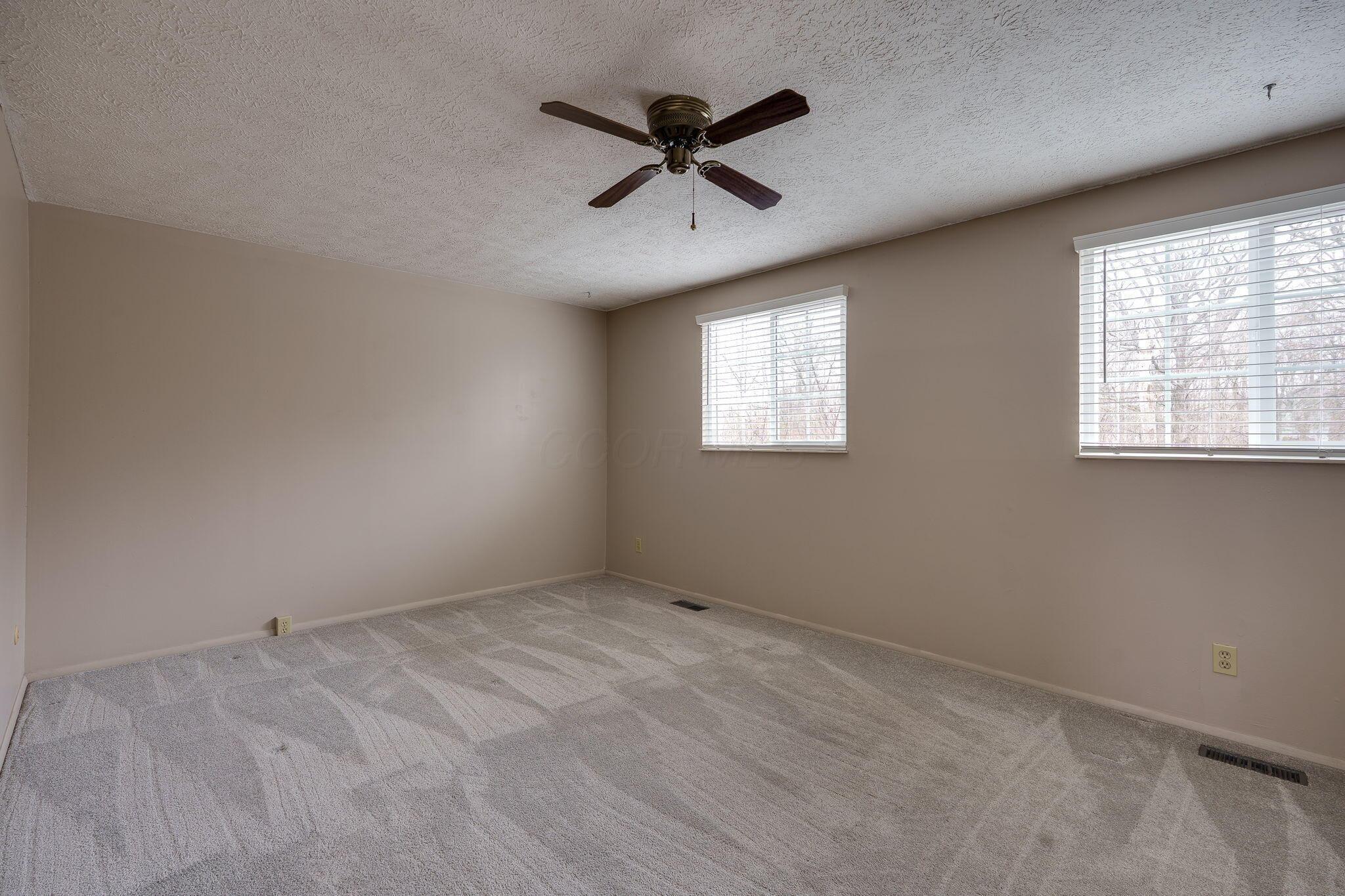 3034 Colony Lane, Springfield, Ohio image 28