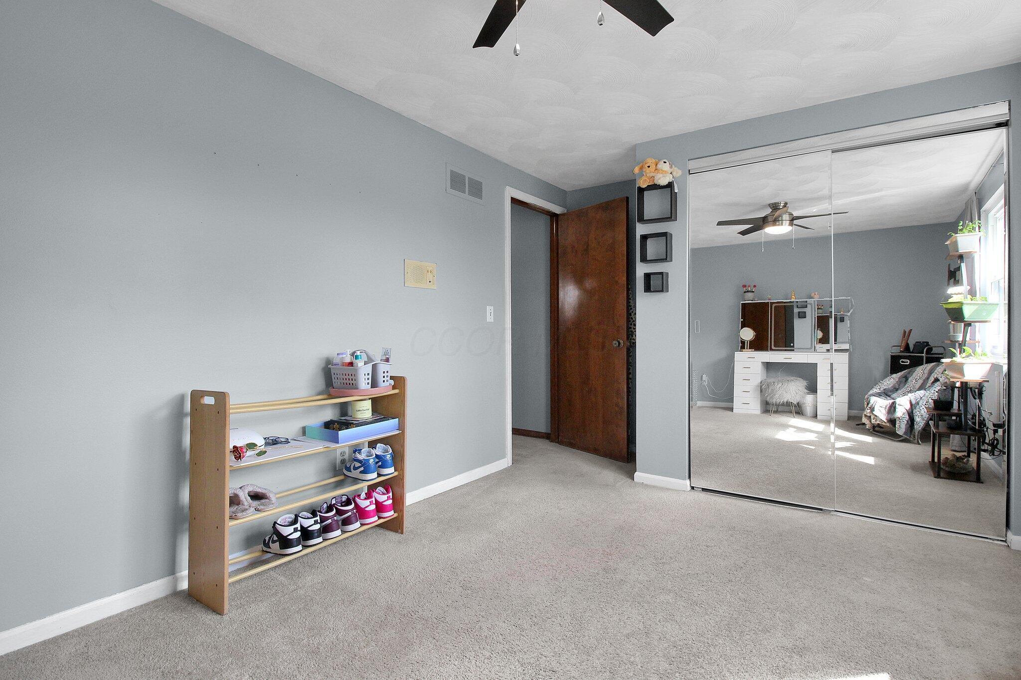 6146 Catawba Drive, Grove City, Ohio image 31