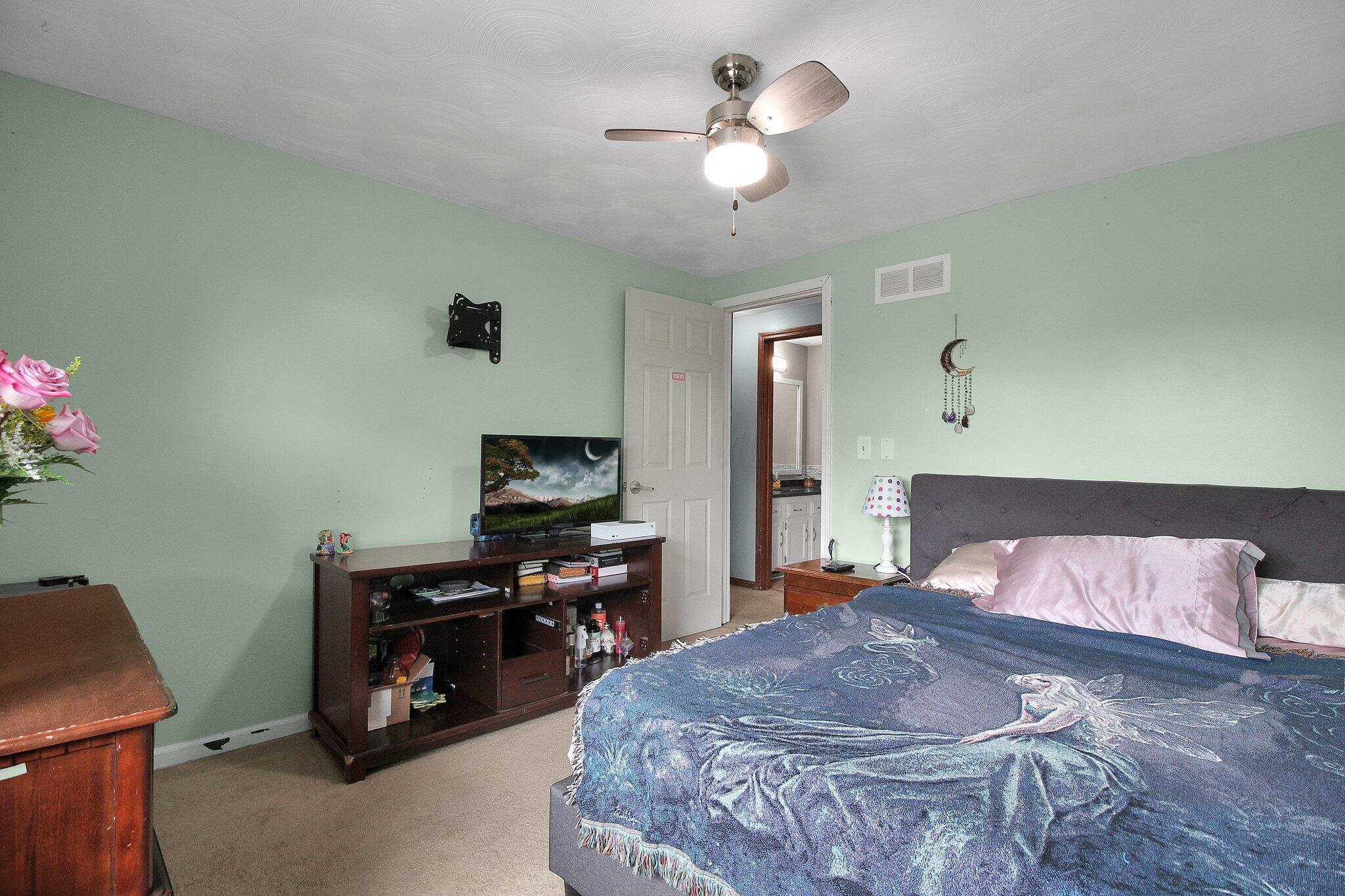 6146 Catawba Drive, Grove City, Ohio image 24