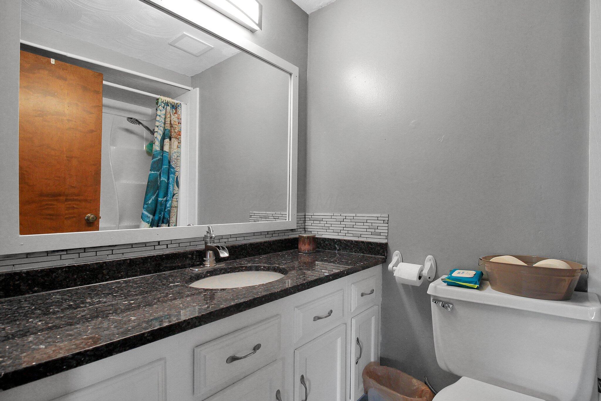 6146 Catawba Drive, Grove City, Ohio image 25