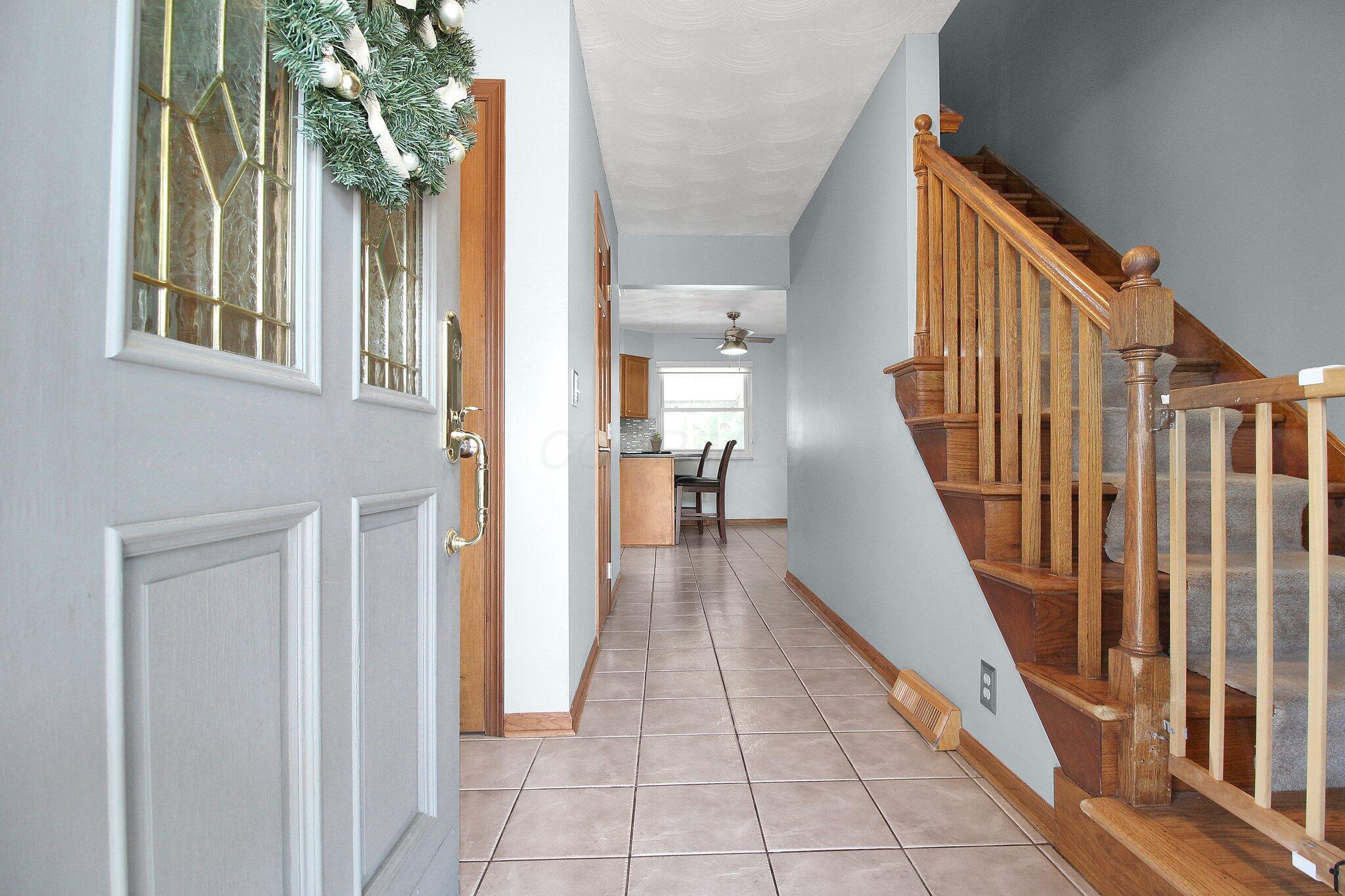 6146 Catawba Drive, Grove City, Ohio image 9