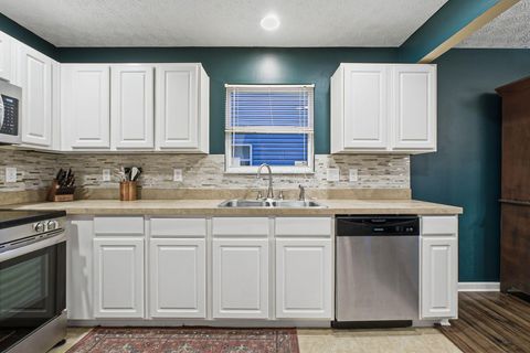 Tiny photo for 2172 Balais Court, Grove City, OH 43123 (MLS # 225045364)