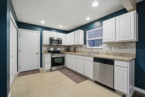 Tiny photo for 2172 Balais Court, Grove City, OH 43123 (MLS # 225045364)