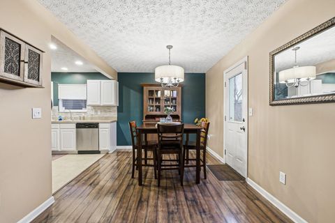 Tiny photo for 2172 Balais Court, Grove City, OH 43123 (MLS # 225045364)