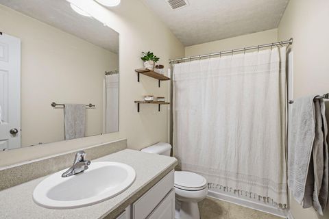 Tiny photo for 2172 Balais Court, Grove City, OH 43123 (MLS # 225045364)