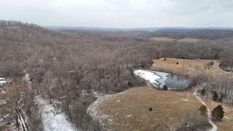 Photo of 0 Summitt Hill, Chillicothe, OH 45601 (MLS # 226002781)