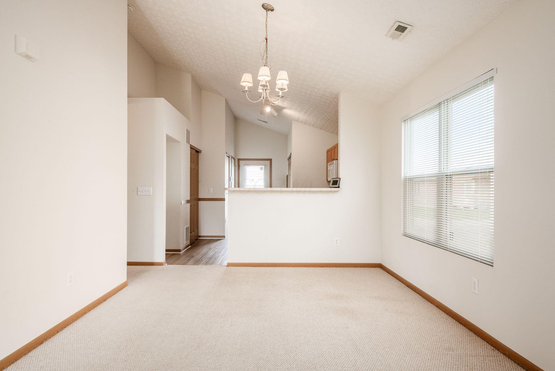5704 Galveston Drive, Columbus, Ohio image 10