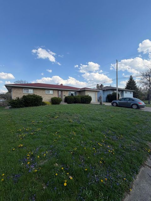 Photo of 5644 Hazelwood Road, Columbus, OH 43229 (MLS # 226014729)