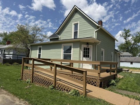 Photo of 207 S Harrison Street, Mount Vernon, OH 43050 (MLS # 226013825)