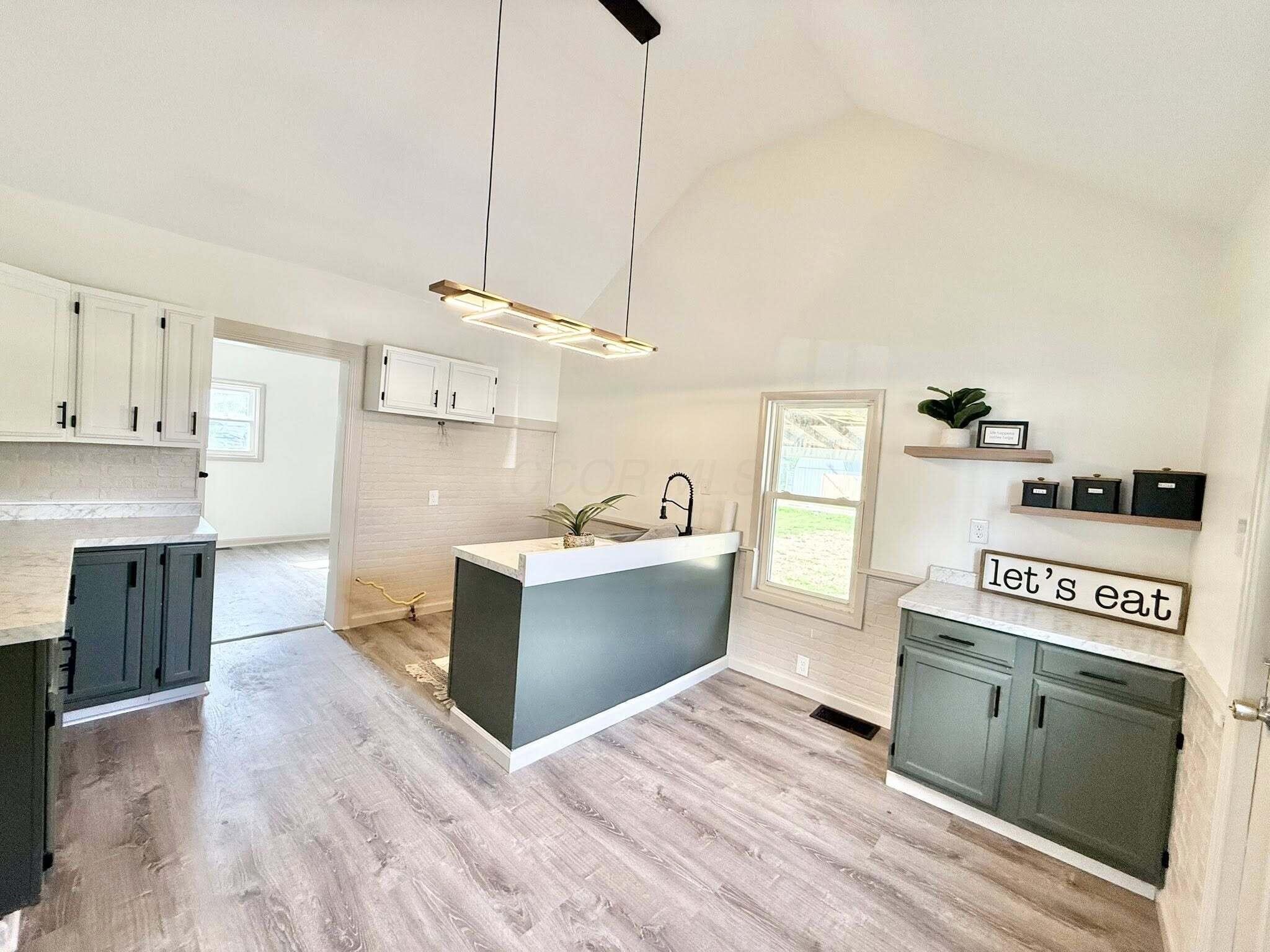 207 S Harrison Street