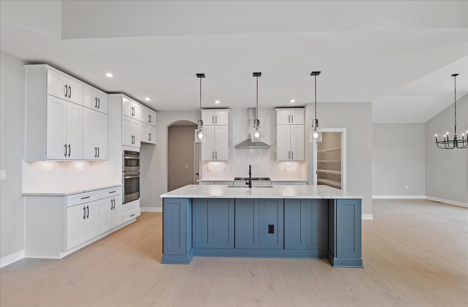 2541 Muirfield Drive, Beavercreek, Ohio image 3