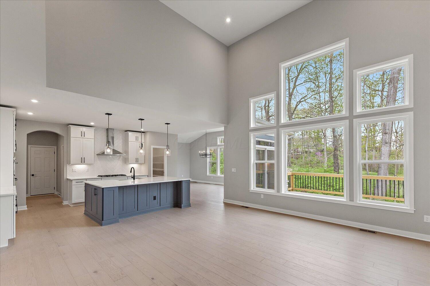 2541 Muirfield Drive, Beavercreek, Ohio image 9