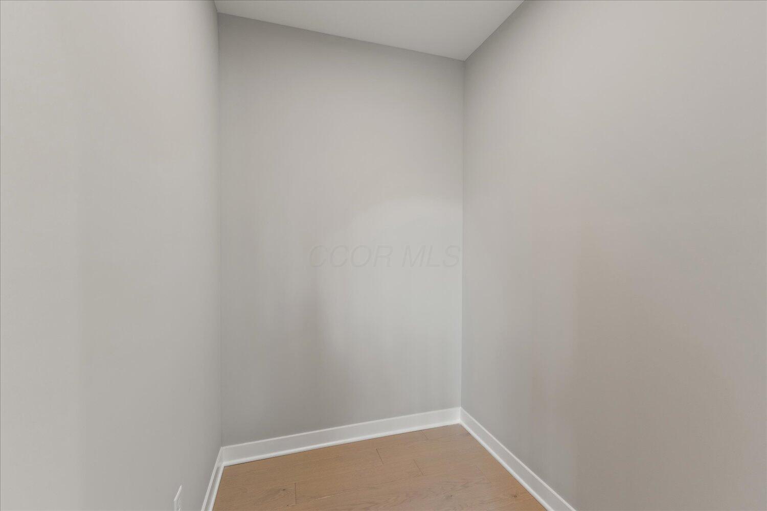 2541 Muirfield Drive, Beavercreek, Ohio image 8