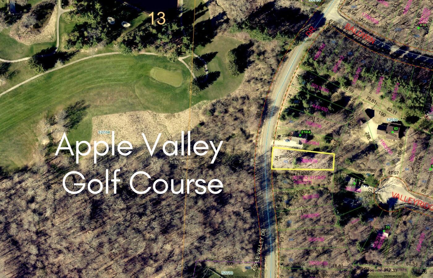 2100 Apple Valley Drive, Howard, Ohio image 2