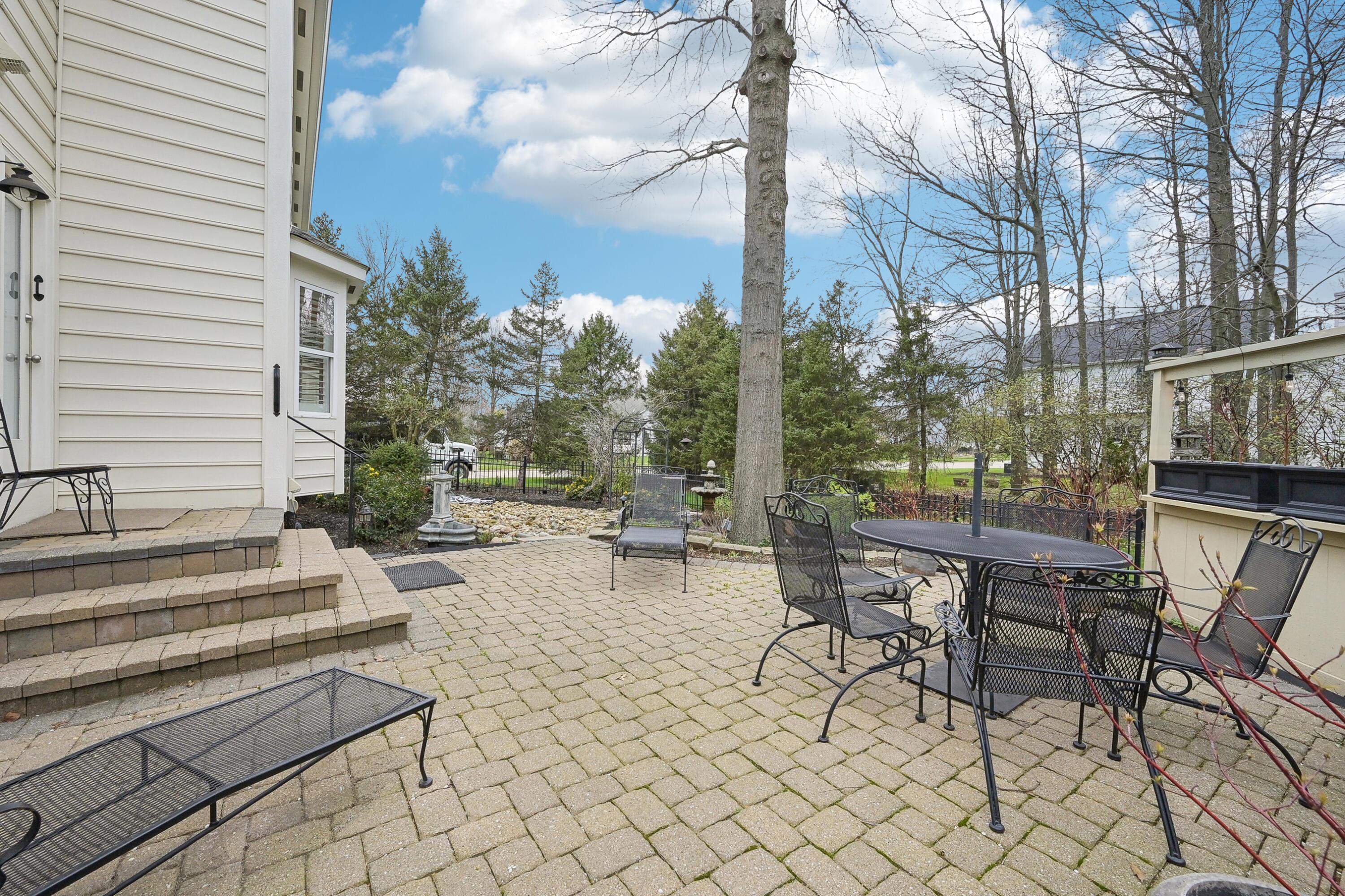 6690 Hermitage Drive, Westerville, Ohio image 21