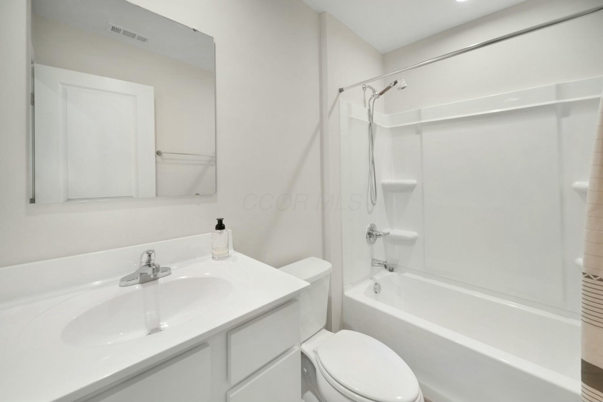 360 Professional Parkway, Marysville, Ohio image 33