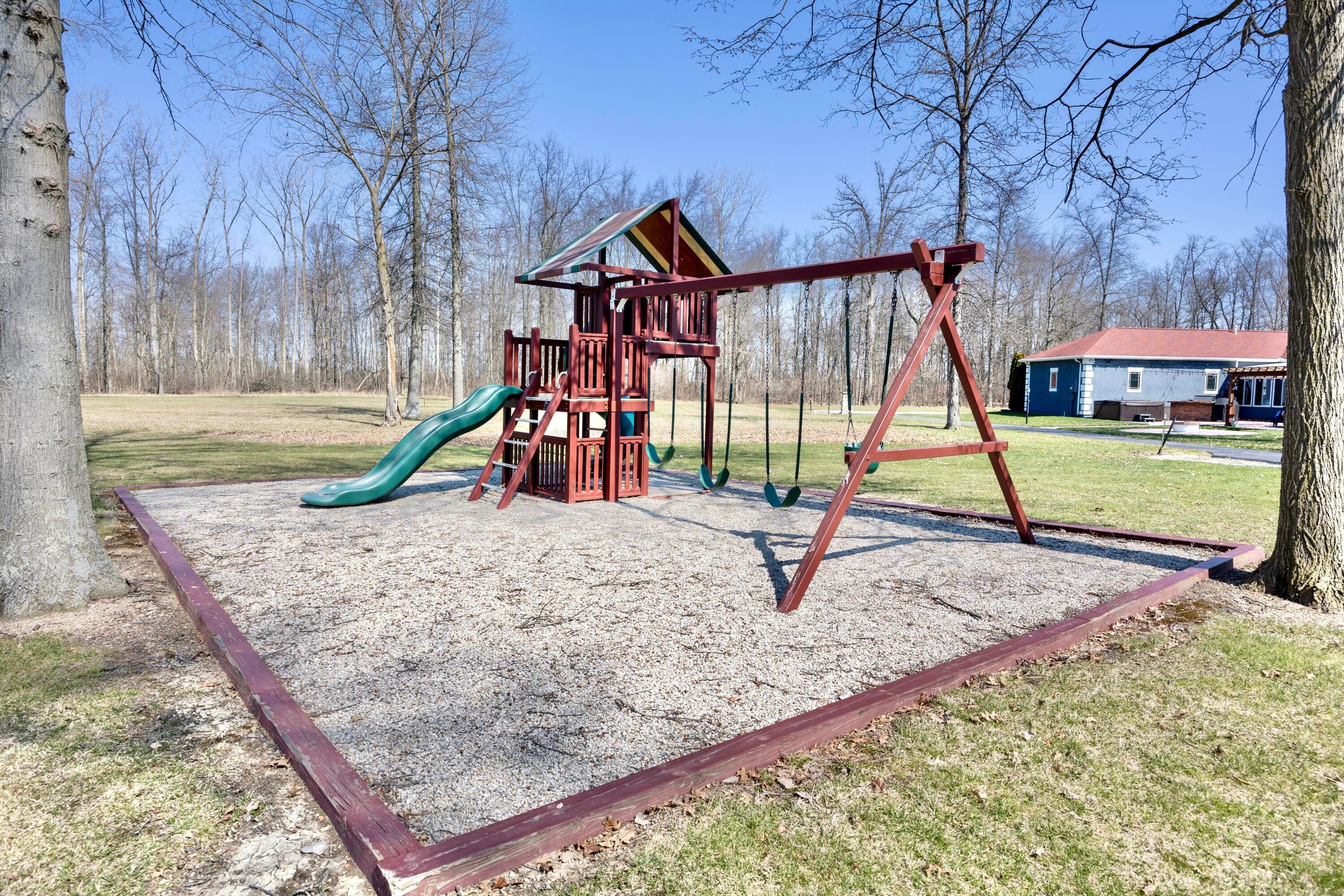 660 W Lake Street, Lakeview, Ohio image 8